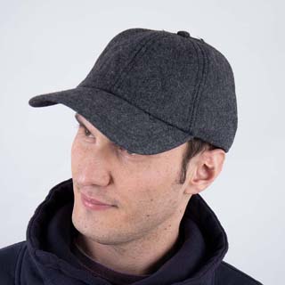 Men's cap with visor